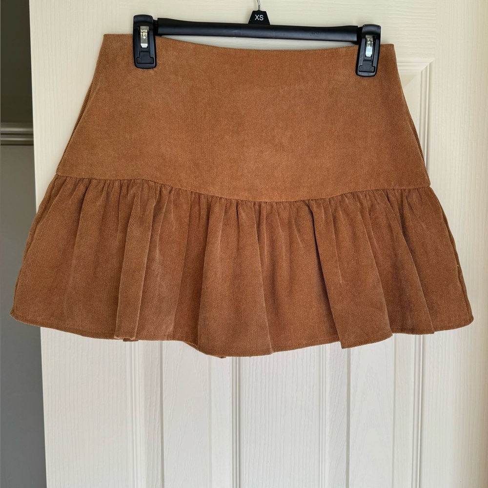 Skort. Brand - Glam. Size small. Nice condition.